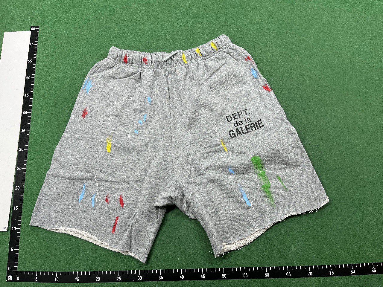 GALLERY DEPT Shorts -1