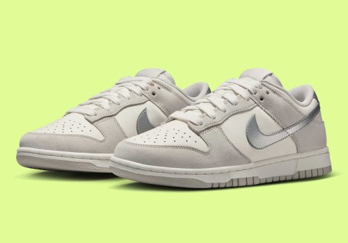 A Silver Swoosh Adds Spark To A Greyed Out Nike Dunk(pic1) A Silver Swoosh Adds Spark To A Greyed Out Nike Dunk(pic1)